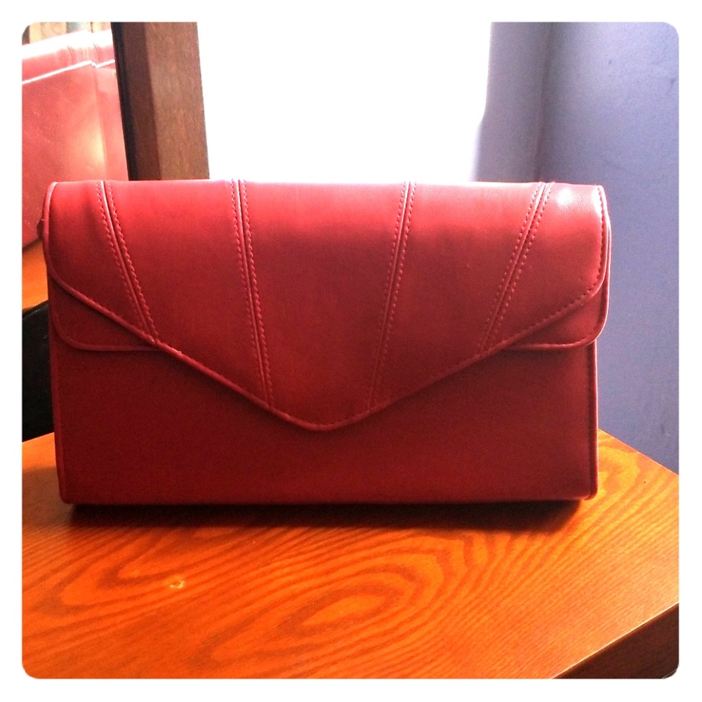 Red Purse